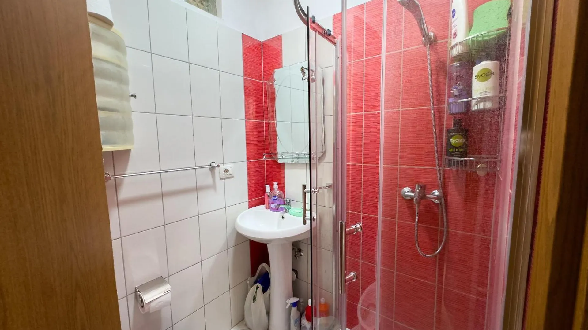 Fisi Apartament Shkoder Apartment