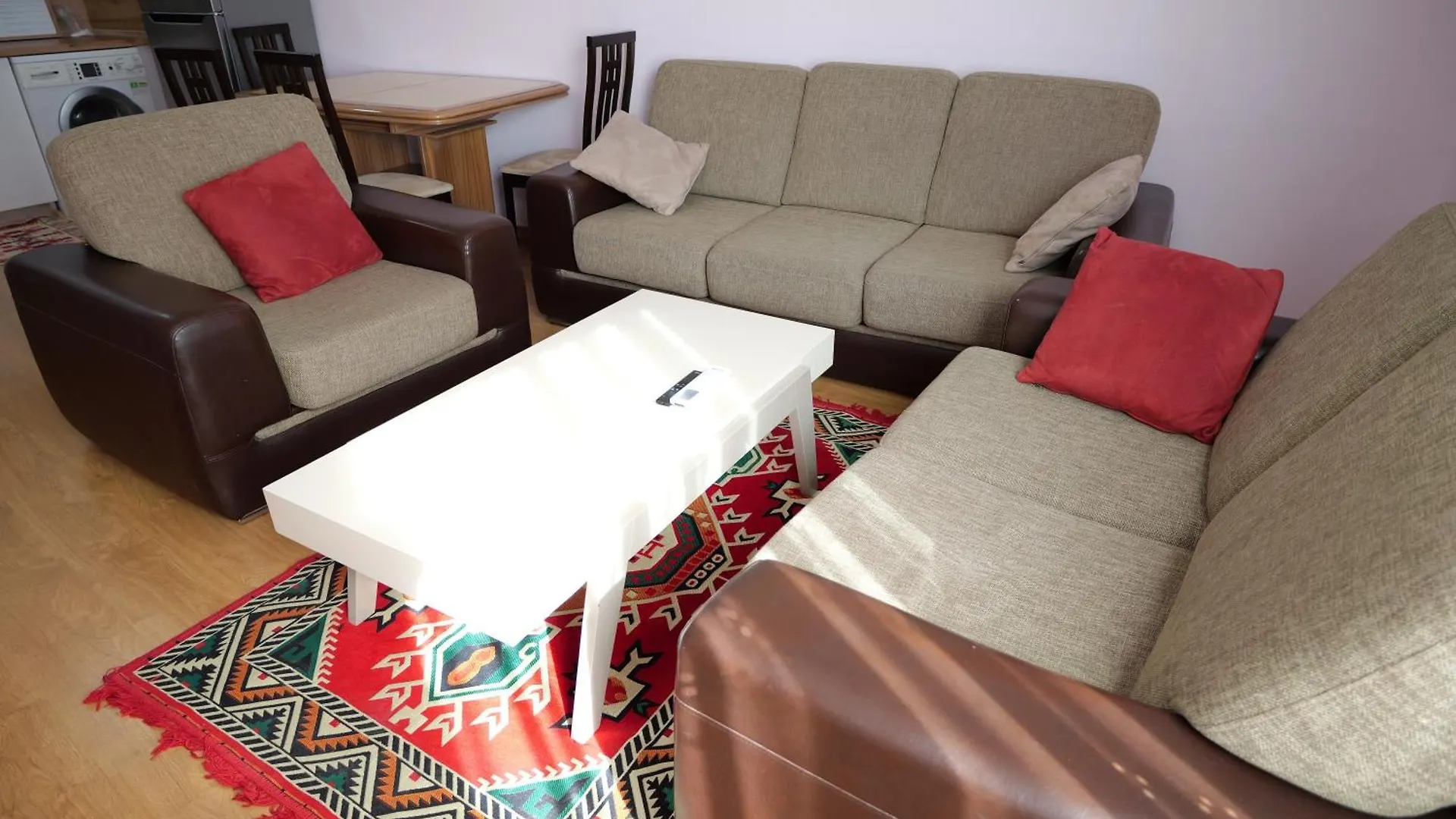 Fisi Apartament Shkoder 0*,
